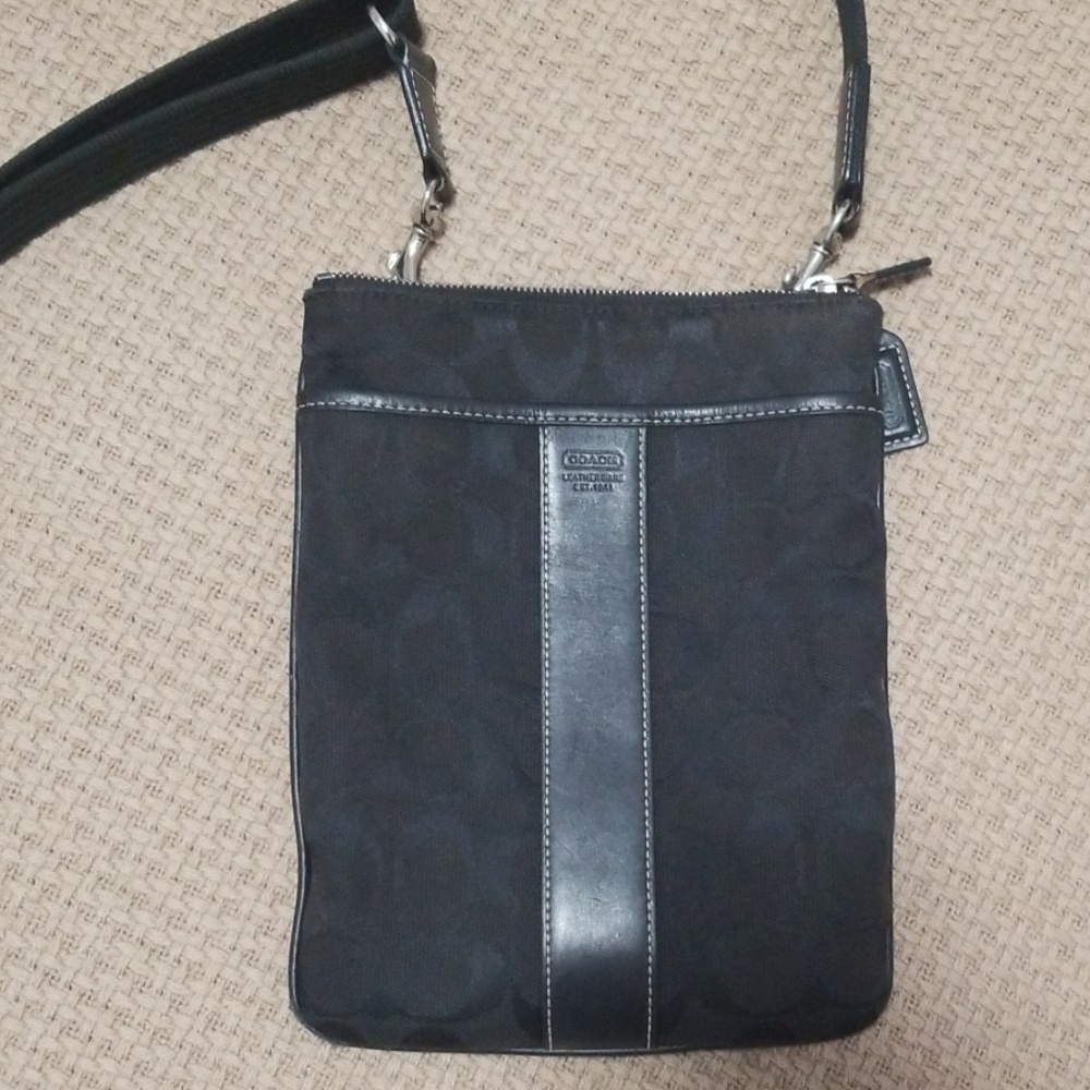 Coach Signature Purse